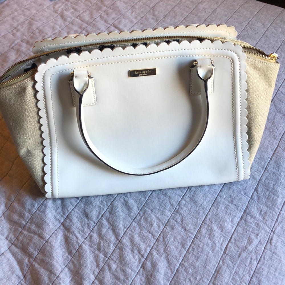 Kate Spade Scalloped white and burlap bag